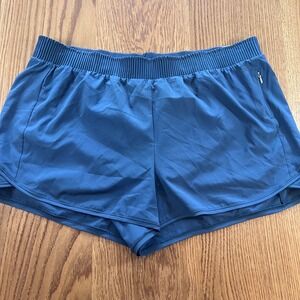 NWT CALIA by Carrie Underwood Swift Performance Shorts XL Dark Blue Ocean A5